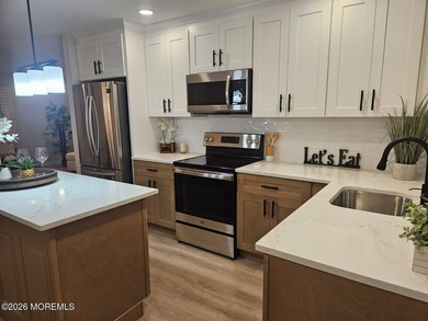 What is there to say--another beautiful Baronet has hit the on Greenbriar Woodlands in New Jersey - for sale on GolfHomes.com, golf home, golf lot