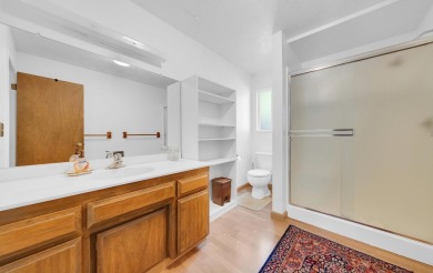Spacious Retreat in Lake Almanor Country Club.Tucked away in a on Lake Almanor Country Club in California - for sale on GolfHomes.com, golf home, golf lot