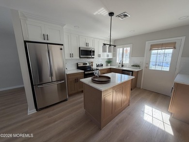 What is there to say--another beautiful Baronet has hit the on Greenbriar Woodlands in New Jersey - for sale on GolfHomes.com, golf home, golf lot