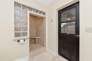 Beautiful 3-Bedroom, 3-Bath Pool Home in Desirable Bent Tree on Bent Tree Country Club in Florida - for sale on GolfHomes.com, golf home, golf lot