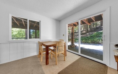Spacious Retreat in Lake Almanor Country Club.Tucked away in a on Lake Almanor Country Club in California - for sale on GolfHomes.com, golf home, golf lot