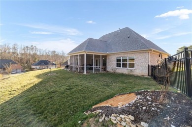 WOW! This beautiful, well-kept home features 3 bedrooms, 2.5 on Meadowlands Golf Club in North Carolina - for sale on GolfHomes.com, golf home, golf lot