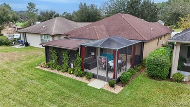 Beautifully maintained 2-bedroom, 2-bath home with a spacious on Brentwood Farms Golf Club in Florida - for sale on GolfHomes.com, golf home, golf lot