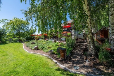 Nestled at the end of a quiet dead-end road, this beautifully on Prineville Golf and Country Club in Oregon - for sale on GolfHomes.com, golf home, golf lot