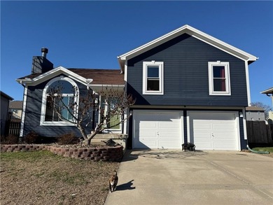 Welcome to this wonderful home in the desirable Harborview on Paradise Pointe Golf Complex in Missouri - for sale on GolfHomes.com, golf home, golf lot