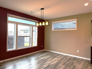 MLS# 290579 A Must See!  Better than new, 3 bedrooms, 2 on Horn Rapids Golf Club in Washington - for sale on GolfHomes.com, golf home, golf lot