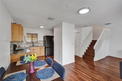 Charming Townhouse Style Condo in the Heart of Kendale Lakes! on Miccosukee Golf and Country Club in Florida - for sale on GolfHomes.com, golf home, golf lot