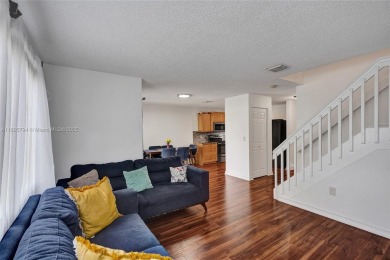 Charming Townhouse Style Condo in the Heart of Kendale Lakes! on Miccosukee Golf and Country Club in Florida - for sale on GolfHomes.com, golf home, golf lot