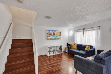 Charming Townhouse Style Condo in the Heart of Kendale Lakes! on Miccosukee Golf and Country Club in Florida - for sale on GolfHomes.com, golf home, golf lot