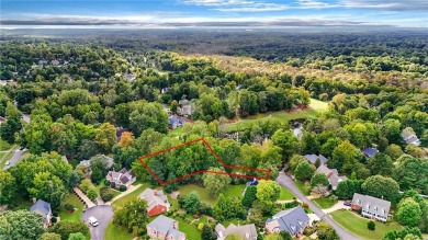Build your dream home on this beautiful lot at the end of a on Fords Colony Country Club in Virginia - for sale on GolfHomes.com, golf home, golf lot