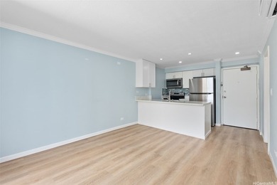 Are you looking for a beautifully maintained 1 bed, 1 bath, 1 on Pearl Country Club in Hawaii - for sale on GolfHomes.com, golf home, golf lot