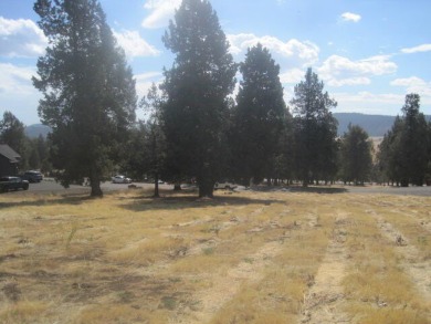 Beautiful Large .77 Acre Lot in the Running Y Ranch Resort just on Running Y Ranch Resort in Oregon - for sale on GolfHomes.com, golf home, golf lot
