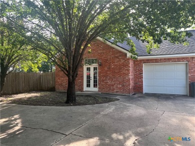 This stunning two story 4 bedroom, 3.5 bathroom home offers a on Mill Creek Golf Club in Texas - for sale on GolfHomes.com, golf home, golf lot