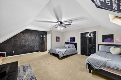 Welcome to this gorgeous 4-bedroom, 3.5-bathroom brick home on Houndslake Country Club in South Carolina - for sale on GolfHomes.com, golf home, golf lot