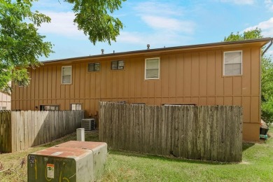 FULL duplex with new roof ready for its new owners. Excellent on River Oaks Golf Course in Missouri - for sale on GolfHomes.com, golf home, golf lot