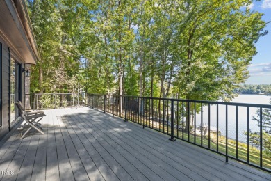 EXCITING, GORGEOUS, MOVE IN READY, MUST-SEE LAKEFRONT HOME on River Golf and Country Club at Lake Royale in North Carolina - for sale on GolfHomes.com, golf home, golf lot