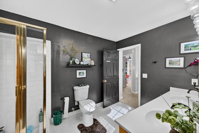 Welcome to this gorgeous 4-bedroom, 3.5-bathroom brick home on Houndslake Country Club in South Carolina - for sale on GolfHomes.com, golf home, golf lot