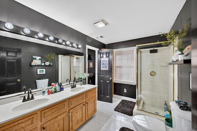 Welcome to this gorgeous 4-bedroom, 3.5-bathroom brick home on Houndslake Country Club in South Carolina - for sale on GolfHomes.com, golf home, golf lot