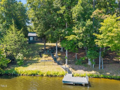 EXCITING, GORGEOUS, MOVE IN READY, MUST-SEE LAKEFRONT HOME on River Golf and Country Club at Lake Royale in North Carolina - for sale on GolfHomes.com, golf home, golf lot