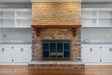 Lovely all brick home in desirable Doral Woods. Close into PCC on Pinehurst Resort and Country Club in North Carolina - for sale on GolfHomes.com, golf home, golf lot