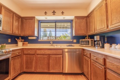 3 bedrooms, 3 bathrooms, plus an extra room upstairs perfect for on Plumas Pines Golf Resort in California - for sale on GolfHomes.com, golf home, golf lot