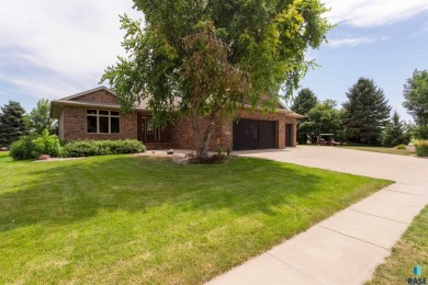 Come Tour this Beautiful 4 bed 4 bath home directly across the on Brandon Municipal Golf Course in South Dakota - for sale on GolfHomes.com, golf home, golf lot