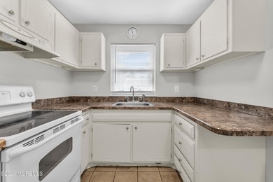 87A Fairway is located in the lovely Crestwood Village 1, a 55+ on Keswick Village Golf Course in New Jersey - for sale on GolfHomes.com, golf home, golf lot