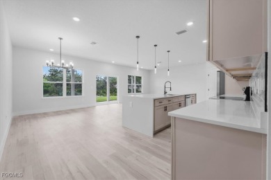 Beautiful New Construction in Sun 'N Lake - 4 Bedrooms, 3 Baths on Sun n Lake Golf and Country Club in Florida - for sale on GolfHomes.com, golf home, golf lot