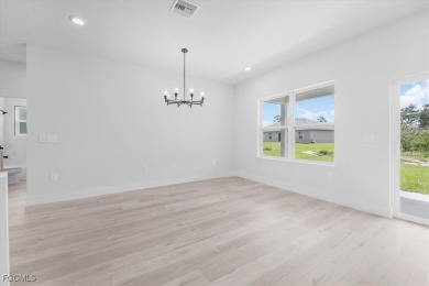 Beautiful New Construction in Sun 'N Lake - 4 Bedrooms, 3 Baths on Sun n Lake Golf and Country Club in Florida - for sale on GolfHomes.com, golf home, golf lot