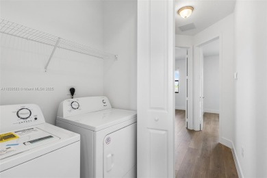 Welcome to this move-in ready 3-bedroom, 2.5-bath townhouse in on Panther Run Golf Club in Florida - for sale on GolfHomes.com, golf home, golf lot