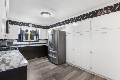 7.75-Acre Lakefront Vacation Rental + Event Space under on Lost Woods Golf Course in Missouri - for sale on GolfHomes.com, golf home, golf lot