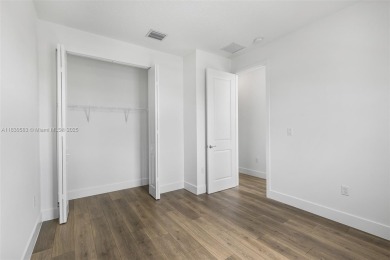 Welcome to this move-in ready 3-bedroom, 2.5-bath townhouse in on Panther Run Golf Club in Florida - for sale on GolfHomes.com, golf home, golf lot