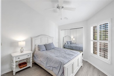 This charming 3 bedroom, 2 bath courtyard villa home is nicely on Hunters Ridge Country Club in Florida - for sale on GolfHomes.com, golf home, golf lot