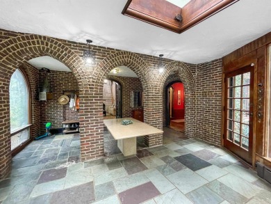 This stunning all-brick 3-bedroom, 2.5-bathroom home built in on Sinnissippi Park Golf Course in Illinois - for sale on GolfHomes.com, golf home, golf lot