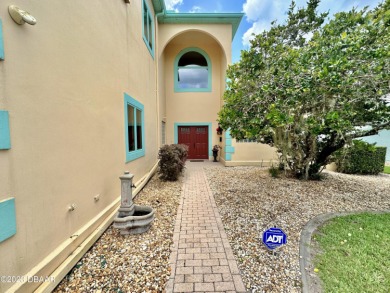 This spacious home in the Bay Pointe neighborhood of Plantation on Plantation Bay Golf and Country Club in Florida - for sale on GolfHomes.com, golf home, golf lot