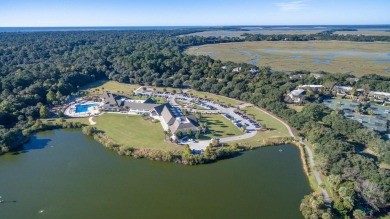 Beautifully renovated two bedroom, first floor, end unit High on The Seabrook Island Club in South Carolina - for sale on GolfHomes.com, golf home, golf lot