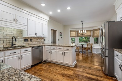 Spacious 4BR/3.5BA home on the NorthRiver Yacht Club golf course on NorthRiver Yacht Club in Alabama - for sale on GolfHomes.com, golf home, golf lot