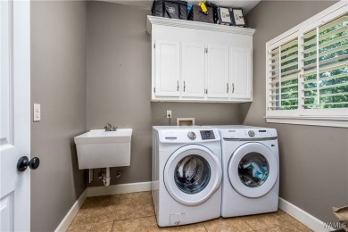 Spacious 4BR/3.5BA home on the NorthRiver Yacht Club golf course on NorthRiver Yacht Club in Alabama - for sale on GolfHomes.com, golf home, golf lot