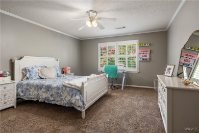 Spacious 4BR/3.5BA home on the NorthRiver Yacht Club golf course on NorthRiver Yacht Club in Alabama - for sale on GolfHomes.com, golf home, golf lot