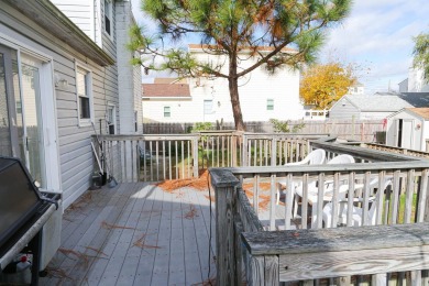 This traditional, split-level home is just waiting for your TLC on The Links At Brigantine Beach in New Jersey - for sale on GolfHomes.com, golf home, golf lot