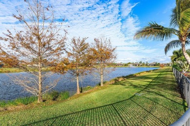 Buyer's Agents Welcome! This 1/3 Acre Waterfront Estate Home on Palm Beach Gardens Golf Course in Florida - for sale on GolfHomes.com, golf home, golf lot