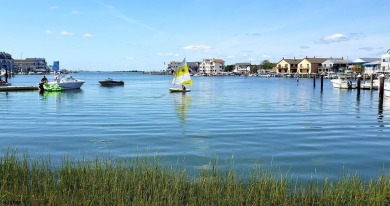 This traditional, split-level home is just waiting for your TLC on The Links At Brigantine Beach in New Jersey - for sale on GolfHomes.com, golf home, golf lot