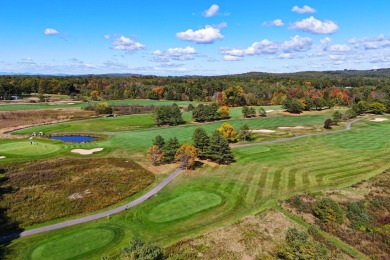 Location: Nestled in the desirable Point Sebago community on on Point Sebago Golf/Beach Resort in Maine - for sale on GolfHomes.com, golf home, golf lot