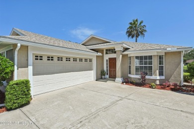 Welcome to this beautifully refreshed 3 bedroom, 2 bath home in on Golf Club At Fleming Island in Florida - for sale on GolfHomes.com, golf home, golf lot