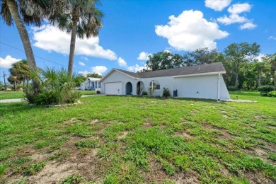 Looking for extra space, privacy and a prime location near the on Plantation Inn and Golf Resort  in Florida - for sale on GolfHomes.com, golf home, golf lot