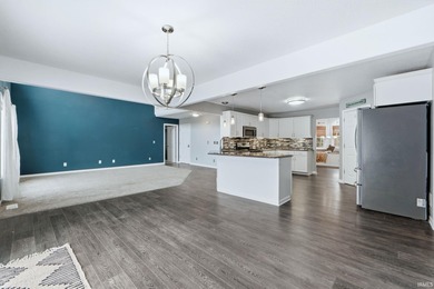 Located in the desirable Eagle Glen subdivision, this spacious 6 on Eagle Glen Golf Club in Indiana - for sale on GolfHomes.com, golf home, golf lot