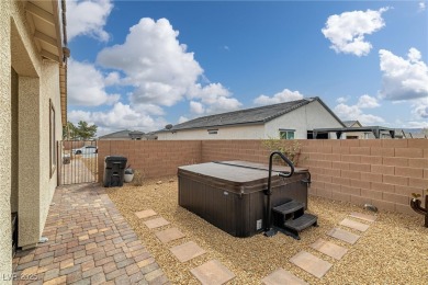 MOVE IN  ENJOY! Tour this like-new 2-bedroom (with den) on Mountain Falls Golf Course in Nevada - for sale on GolfHomes.com, golf home, golf lot