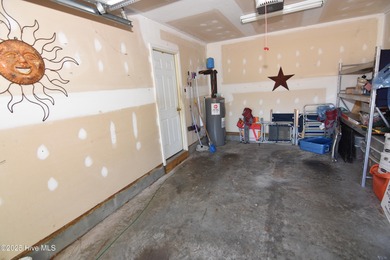 What a great townhome in the amenity rich subdivision of Cypress on Masonboro Country Club in North Carolina - for sale on GolfHomes.com, golf home, golf lot