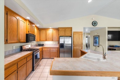 Welcome to this charming residence in the gated community of on Hidden Valley Lake Golf and Country Club in California - for sale on GolfHomes.com, golf home, golf lot