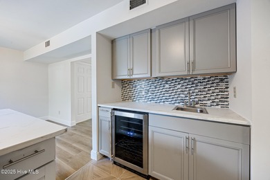 Beautifully renovated first-floor condo ideally located less on Pinehurst Resort and Country Club in North Carolina - for sale on GolfHomes.com, golf home, golf lot